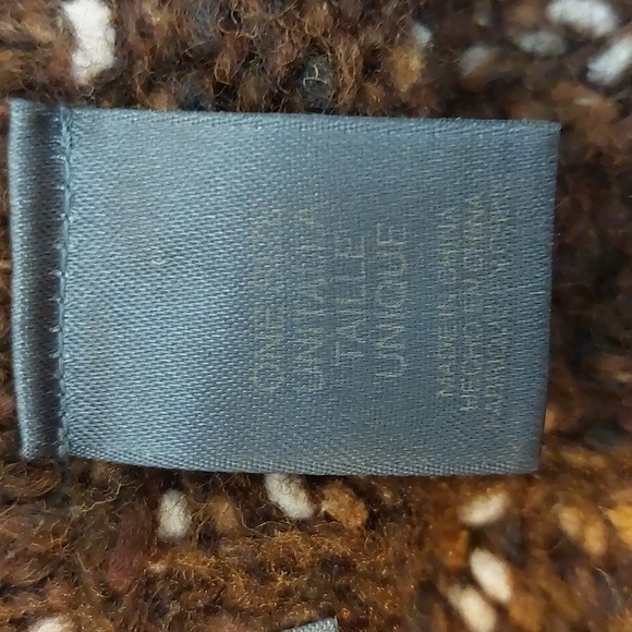 LIZ CLAIBORNE brown, sweater cardigan. One size. Pre-owned very gently used. - Picture 7 of 8